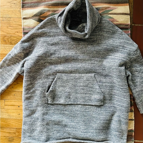 Barefoot Dreams Funnelneck Pulloverr - Picture 2 of 5